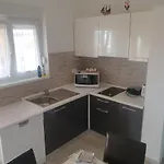 Apartment Mario Vir