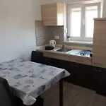 Apartment Mario