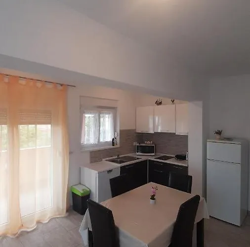 Mario Апартаменты Вир