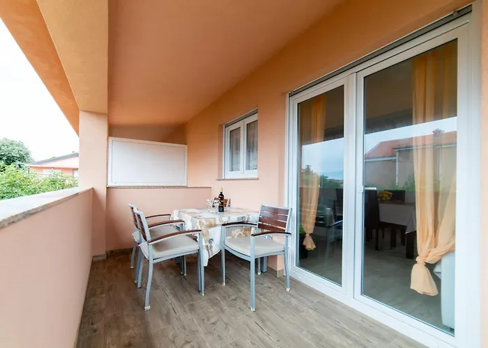 Mario Апартаменты Вир