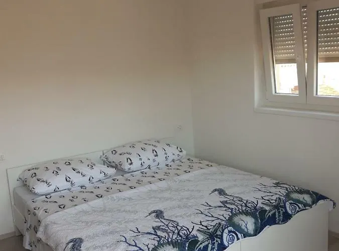 Апартаменты Mario Вир